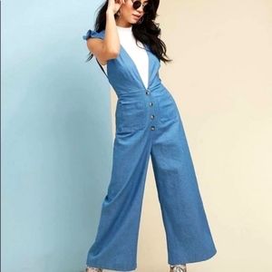 NWT Charlotte Russe Denim Wide Leg Jumpsuit Overalls